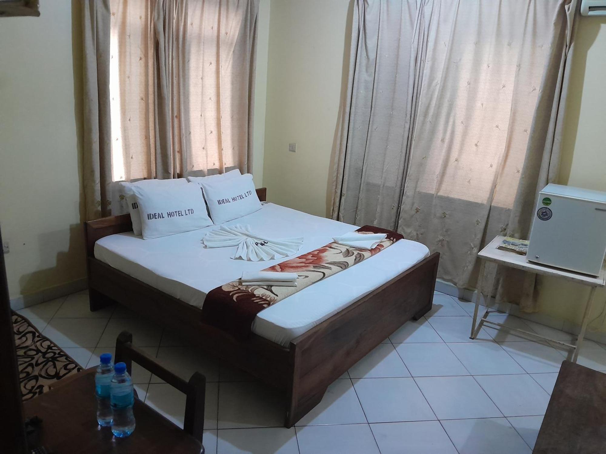 Hotel Ideal Dar es Salaam Exterior foto